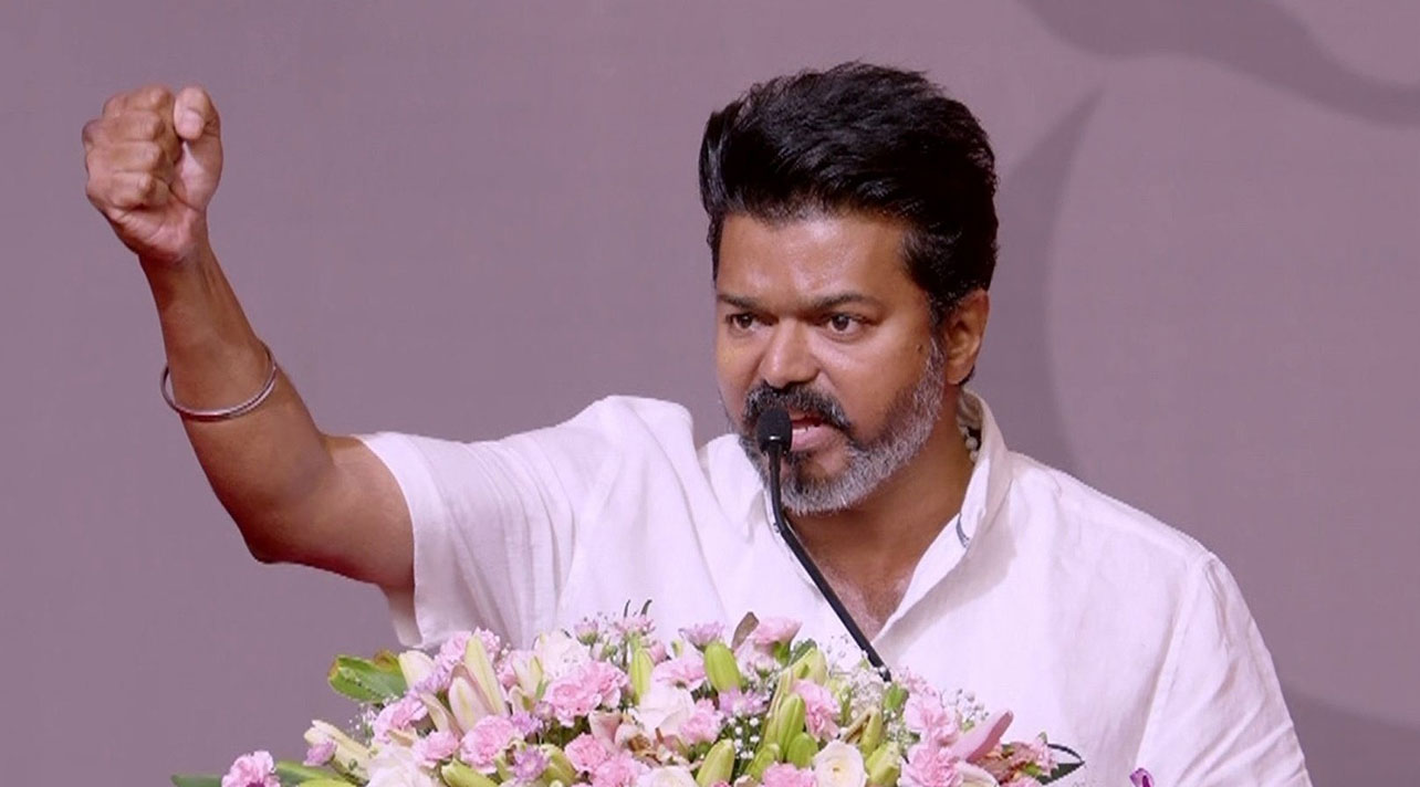  “பிளவுவாத பாஜக...மக்கள் விரோத திமுக”- தவெக தலைவர் விஜய் சாடல்