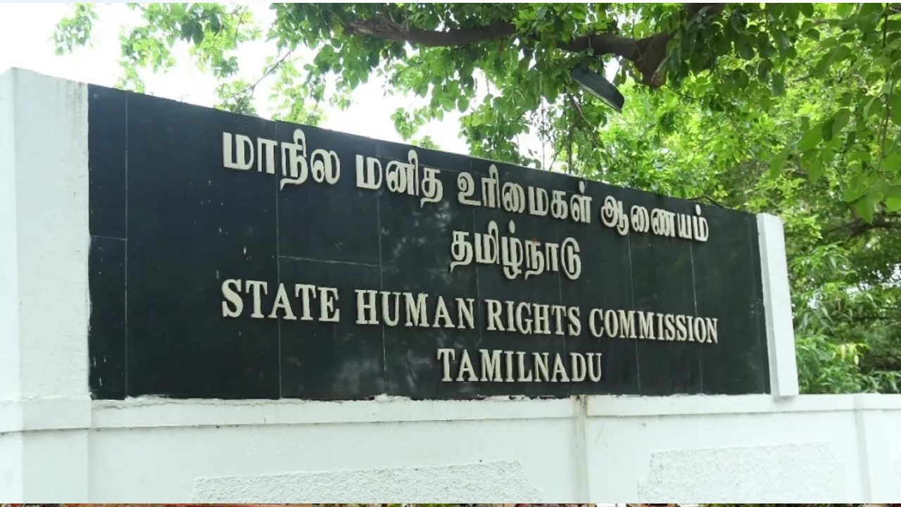  400 முறை தோப்புக்கரணம்... ஆசிரியைக்கு 2 லட்சம் அபராதம் விதித்த மனித உரிமை ஆணையம்!
