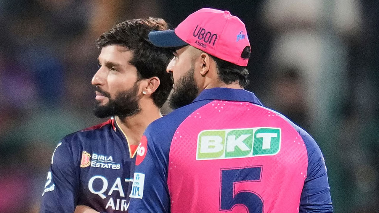 RCB-க்கு எதிராக ராஜஸ்தான் ராயல்ஸ் பந்துவீச்சு