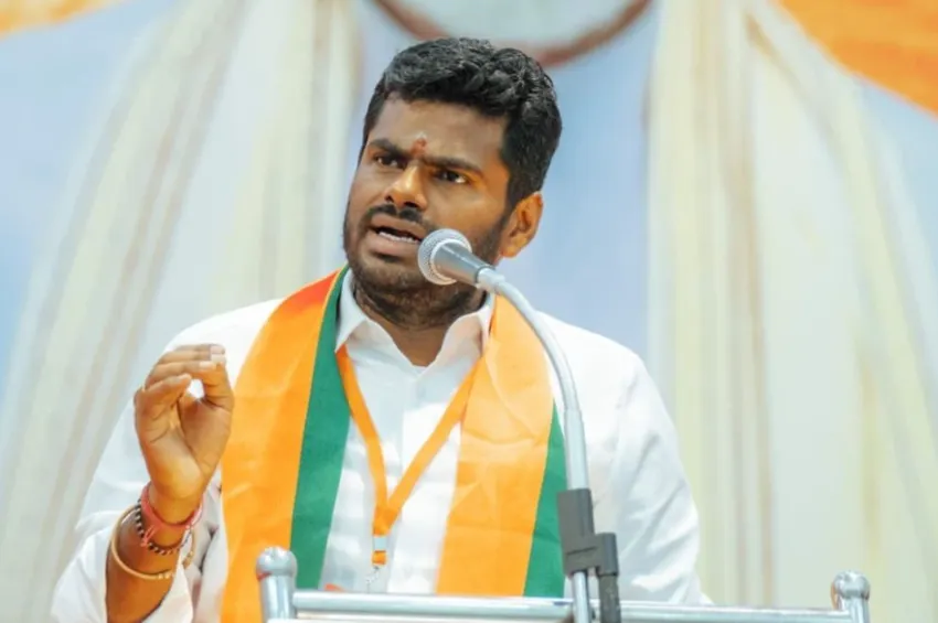 மாணவிகளை அலைக்கழிப்பது ஏன்?  அண்ணாமலை கேள்வி