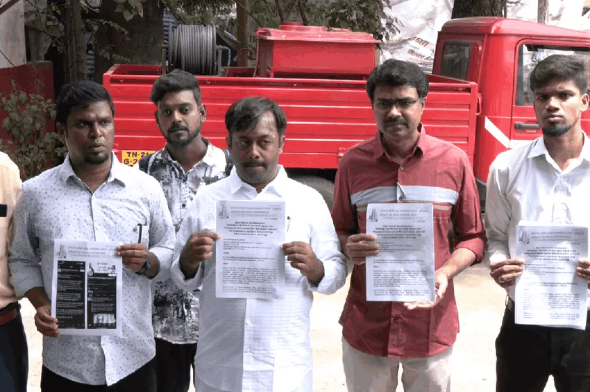 கோயிலில் குத்தாட்டம் ஆடிய அர்ச்சகர்கள்..  தமிழ்நாடு பயிற்சி பள்ளியில் படிக்கவில்லை மாணவர் சங்கம்!