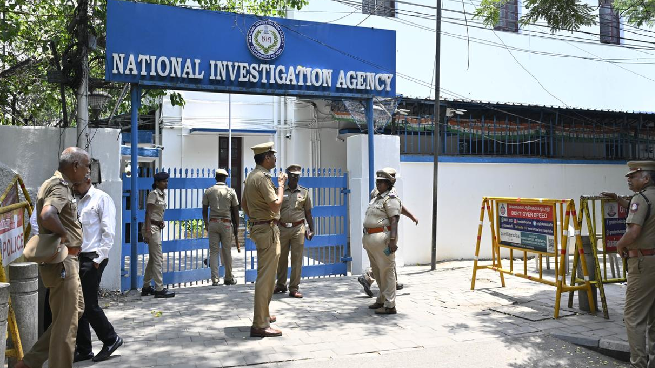 ISIS அமைப்புடன் தமிழகத்தை சேர்ந்த நபருக்கு தொடர்பு.. NIA குற்றப்பத்திரிகையில் அதிர்ச்சி தகவல்!