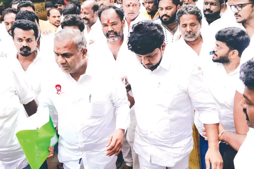மதுரை தவெக மாநாட்டு பணிகள் மும்முரம் - பணிகளை துரிதப்படுத்தும் ஆனந்த்