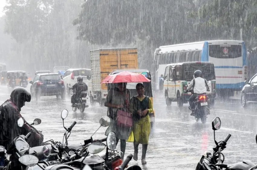 TN Rain Alert: தமிழகத்தில் ஆகஸ்ட் 2 முதல் கனமழைக்கு வாய்ப்பு!