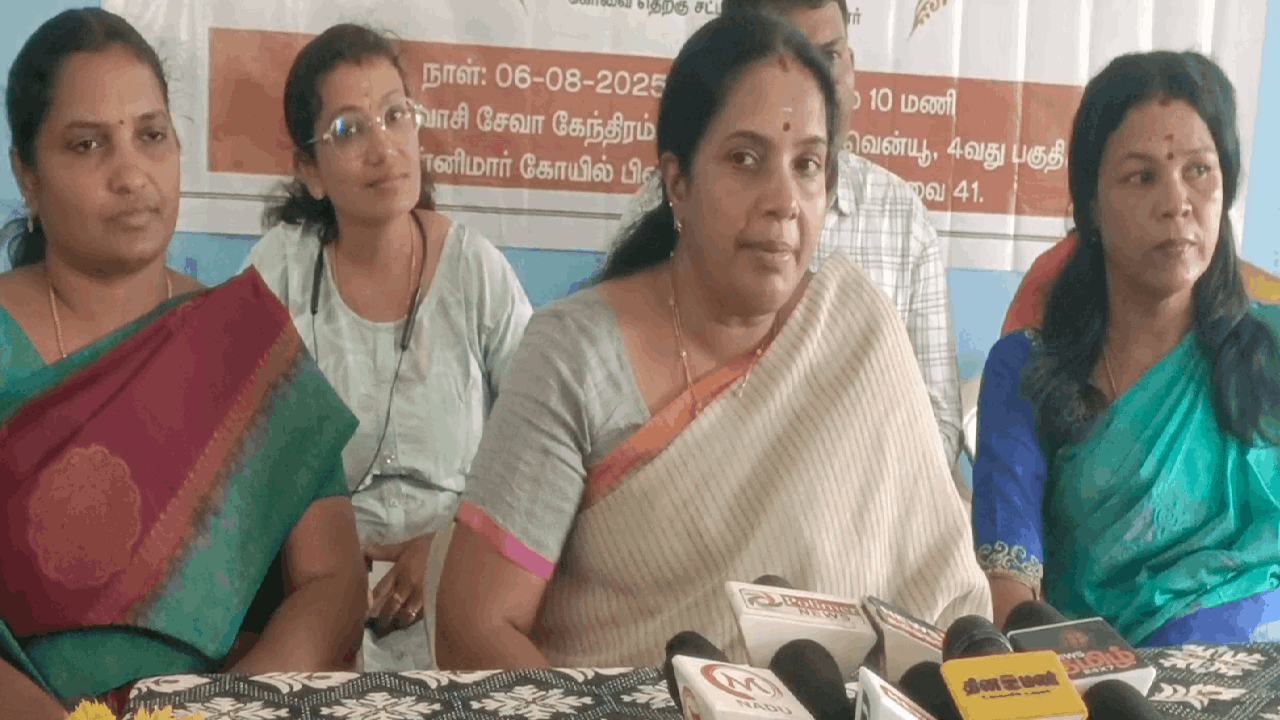 மக்கள் பிரச்சினையைத் தீர்க்காமல் மன்னர் - இளவரசர்போல் செயல்படுவதா? - வானதி சீனிவாசன் விமர்சனம்!