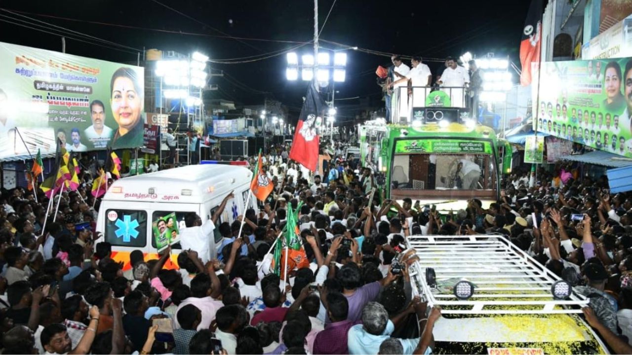 ‘இபிஎஸ் மன்னிப்பு கேட்க வேண்டும்’.. தனியார் ஆம்புலன்ஸ் ஓட்டுனர்கள் சங்கம் வலியுறுத்தல்!
