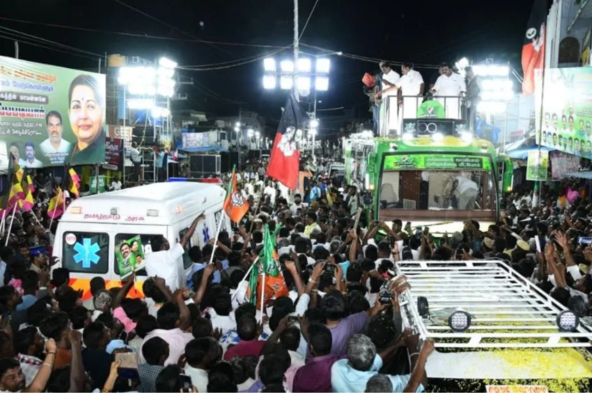 ‘இபிஎஸ் மன்னிப்பு கேட்க வேண்டும்’.. தனியார் ஆம்புலன்ஸ் ஓட்டுனர்கள் சங்கம் வலியுறுத்தல்!