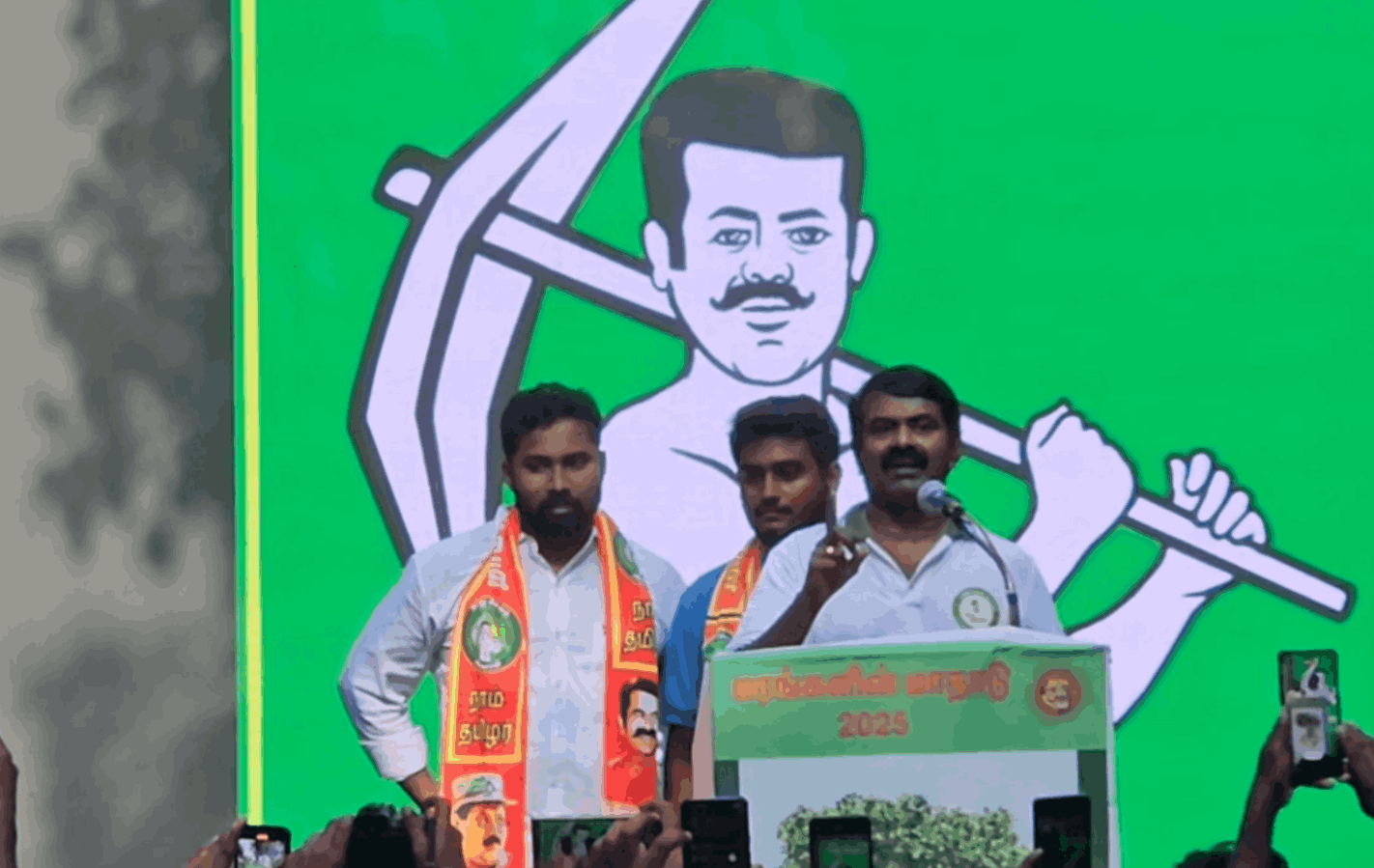 ஆட்சிக்கு வந்தால் 1000 மரம் நட்டால் அரசு மரியாதை -  சுற்றுச்சூழல் மாநாட்டில் சீமான் பேச்சு!