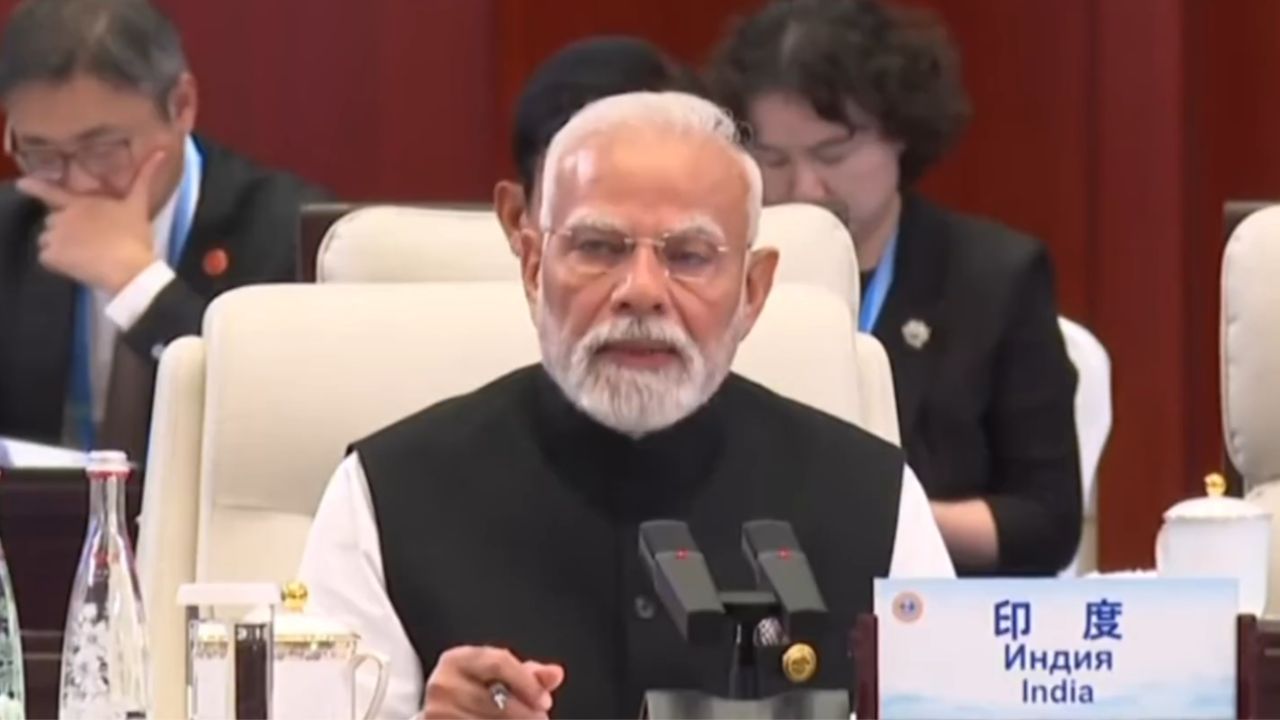 பயங்கரவாதத்துக்கு சில நாடுகள் வெளிப்படையாக ஆதரவு அளிக்கின்றன- பிரதமர் மோடி பேச்சு!