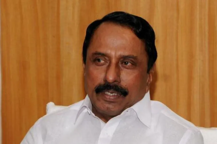 அதிமுகவில் இருந்து விலகலா? செப்.5 மனம் திறக்கிறேன்- செங்கோட்டையன் பரபரப்பு பேட்டி!