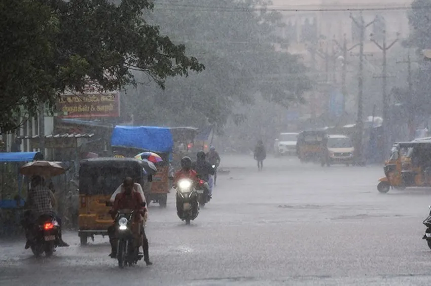 Moderate Rain: தமிழகத்தில் செப்.9 வரை மிதமான மழை பெய்யக்கூடும்!