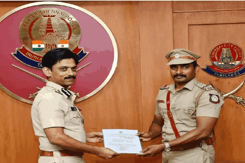 காவல்துறையில் புதிய சாதனை: ஆய்வாளர் ராமலிங்கம் துணை காவல் கண்காணிப்பாளராகத் தேர்வு.. காவல் ஆணையாளர் பாராட்டு!