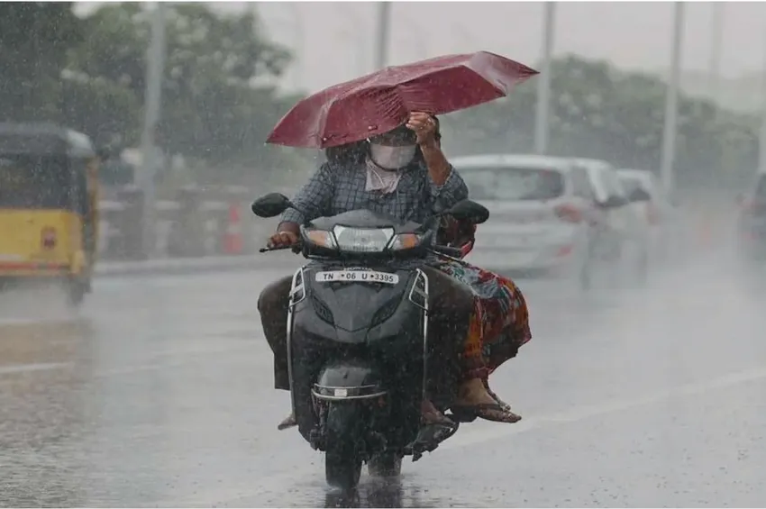 தேனி, திண்டுக்கல் உள்ளிட்ட 4 மாவட்டங்களுக்கு கனமழை எச்சரிக்கை!