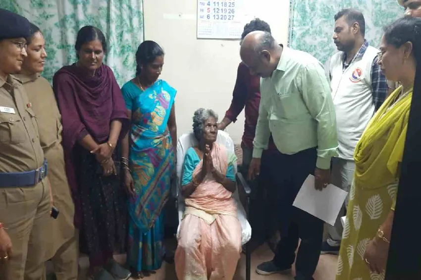 ஞாபக மறதியால் தவித்த மூதாட்டி: காவல்துறை உதவியால் குடும்பத்துடன் இணைப்பு!