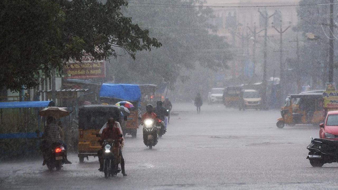 சேலம், ஈரோடு உள்ளிட்ட 12 மாவட்டங்களில் இன்று கனமழை பெய்யக்கூடும்!