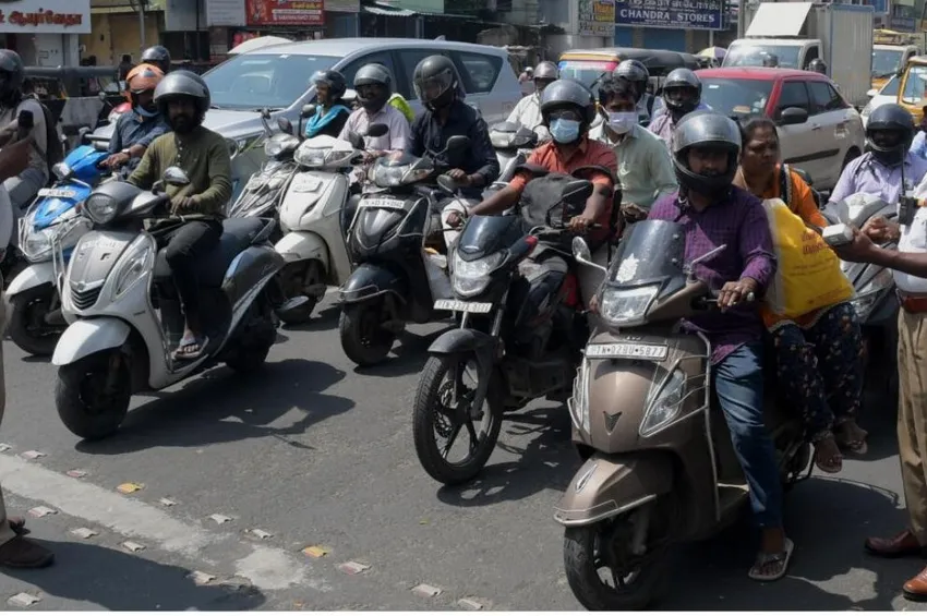 வாகன ஓட்டிகள் கவனத்திற்கு.. அபராதம் செலுத்தினால் மட்டுமே இன்ஸூரன்ஸ் புதுப்பிக்கலாம்!