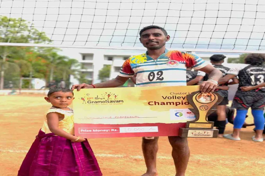 ஆதியோகி முன்னாடி ஈஷா கிராமோத்சவம் பைனல்ஸ் விளையாட ஆசை - கூக்கால் கிராமத்து இளைஞரின் கனவு!