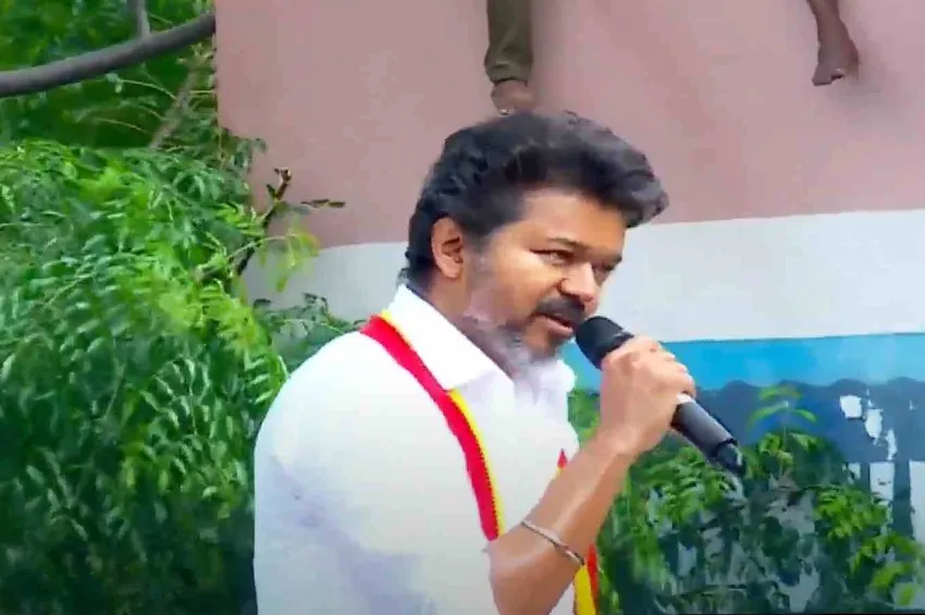 திமுகவின் வாக்குறுதிகள் என்ன ஆனது? - திருச்சியில் சரமாரி கேள்வி எழுப்பிய தமிழக வெற்றிக் கழகத் தலைவர் விஜய்!