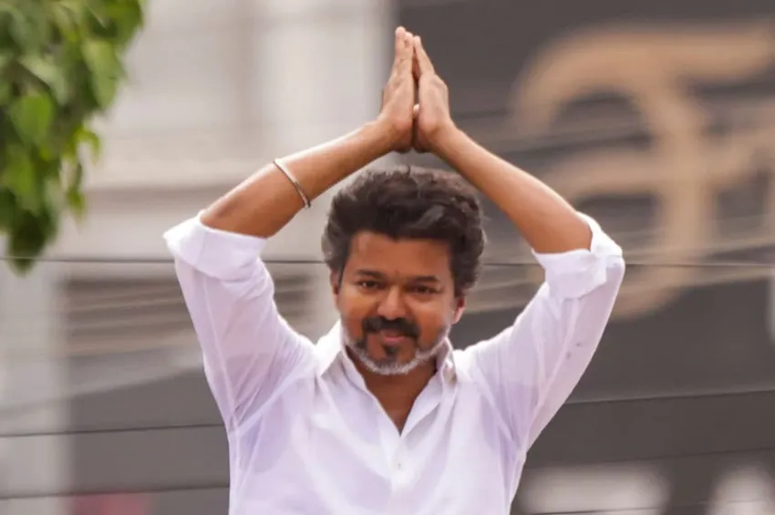 பெரம்பலூர் மக்கள் சந்திப்பு ரத்து: உங்களைச் சந்திக்க மீண்டும் வருவேன்- விஜய்