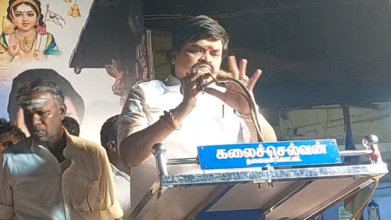 அனைவரும் அறிவாளியாக இருந்தால் வாக்குவாதம் ஏற்படும்- ராஜேந்திர பாலாஜி பேச்சால் சிரிப்பலை