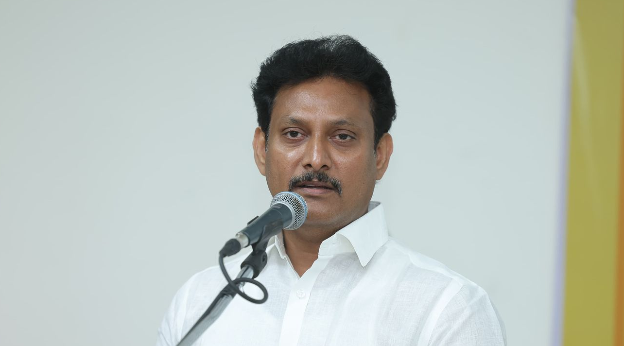  தேர்வுகளில் நல்ல தேர்ச்சி விகிதத்தை கொடுக்க வேண்டும் – ஆசிரியர்களுக்கு அமைச்சர் அன்பில் மகேஷ் வலியுறுத்தல்