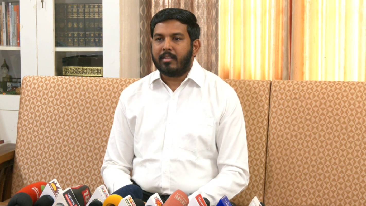 விஜய்யின் அரசியல் ஒரு 'பொய்' அரசியல்! நாகையில் ஷா நவாஸ் சாடல்!  