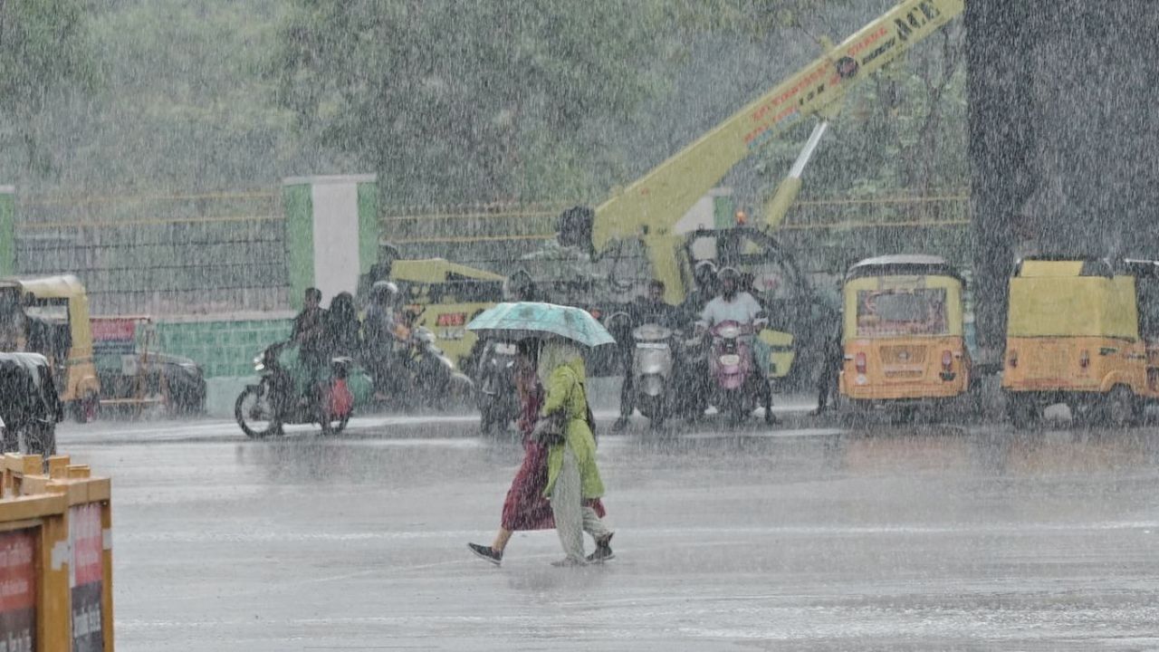 Heavy Rain: கடலூர், விழுப்புரம் உள்ளிட்ட 11 மாவட்டங்களுக்கு கனமழை எச்சரிக்கை!
