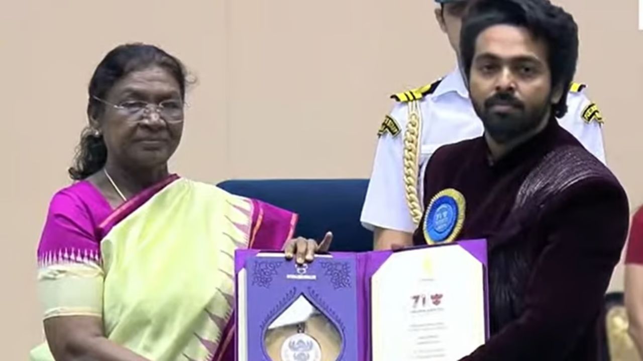 71st National film award: 'வாத்தி' படத்திற்காக இசையமைப்பாளர் ஜி.வி. பிரகாஷுக்கு தேசிய விருது!
