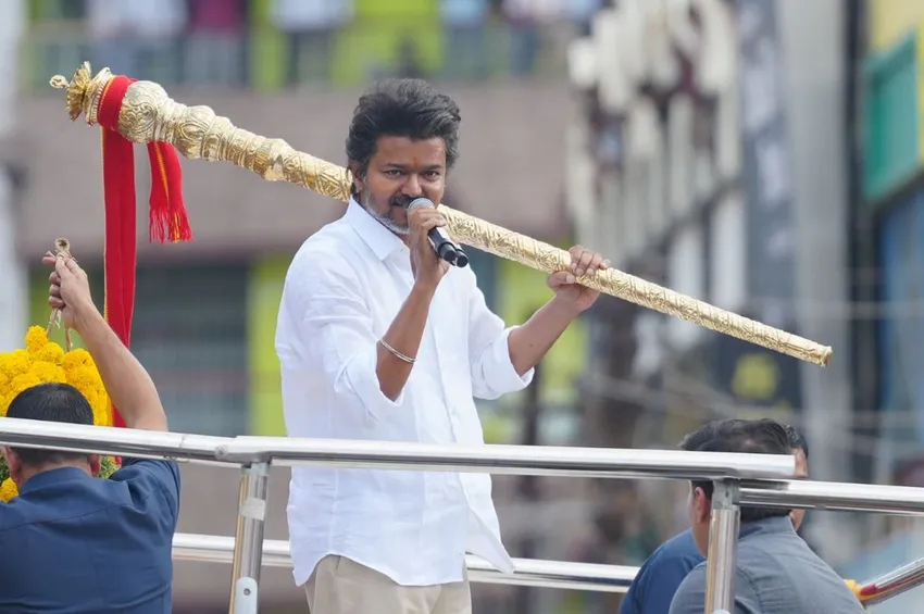 திமுக தேர்தல் அறிக்கை.. சொன்னாங்களே செஞ்சாங்களா?- விஜய்யின் அடுக்கடுக்கான குற்றச்சாட்டுகள்!