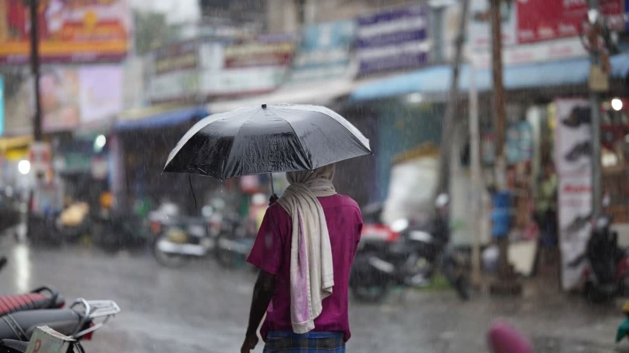 Heavy Rain: விழுப்புரம், செங்கல்பட்டு மாவட்டங்களுக்கு இன்று கனமழை எச்சரிக்கை!