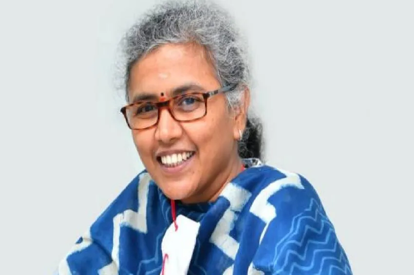 கரூர் நெரிசல் விவகாரம்: தவெக நிர்வாகிகள் குளறுபடியே காரணம் - ஐஏஎஸ் அமுதா விளக்கம்!