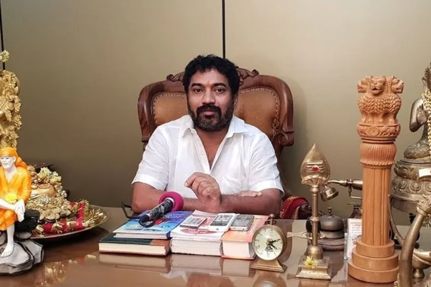 சிறுமி பாலியல் வன்கொடுமை.. இந்து மகாசபா தலைவர் கோடம்பாக்கம் ஸ்ரீ கைது!