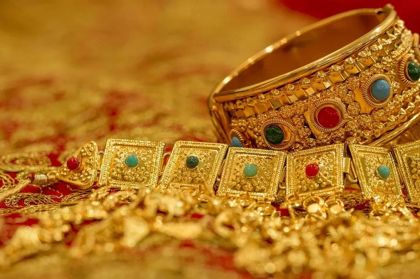 தங்கம் விலை ரூ.95,000-ஐ கடந்தது.. வாடிக்கையாளர்கள் அதிர்ச்சி!