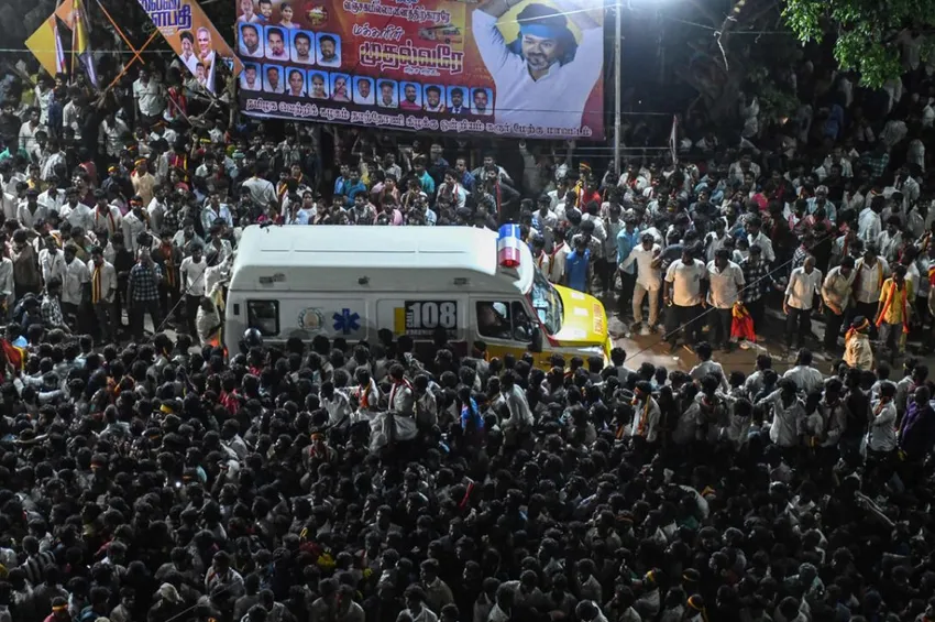 கரூர் கூட்ட நெரிசல் சம்பவம்: சிபிஐ பதிவு செய்த எப்.ஐ.ஆர் நீதிமன்றத்தில் தாக்கல்!