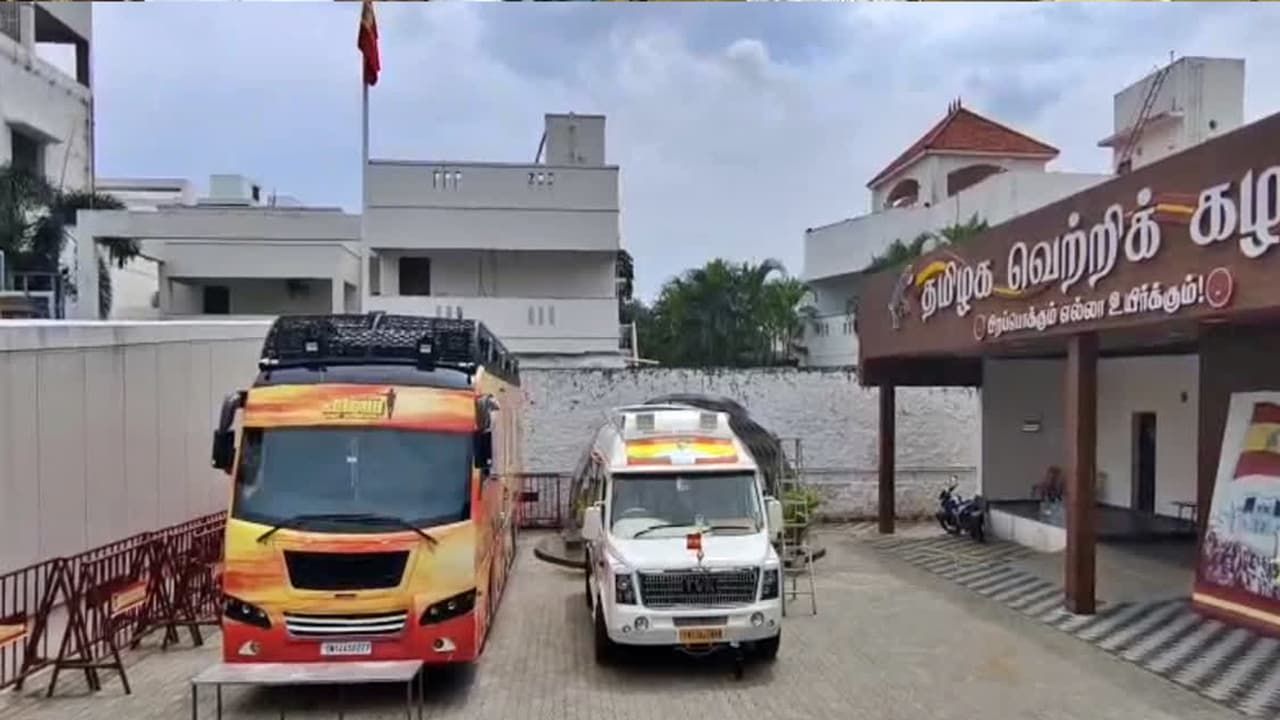 கரூர்  கூட்ட நெரிசல் வழக்கு: பனையூரில் விசாரணையை தொடங்கிய சிபிஐ!