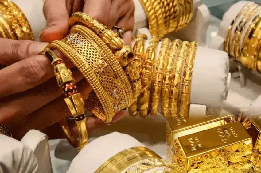 நகை பிரியர்களுக்கு குட் நியூஸ்.. தங்கம் விலை கடும் சரிவு!