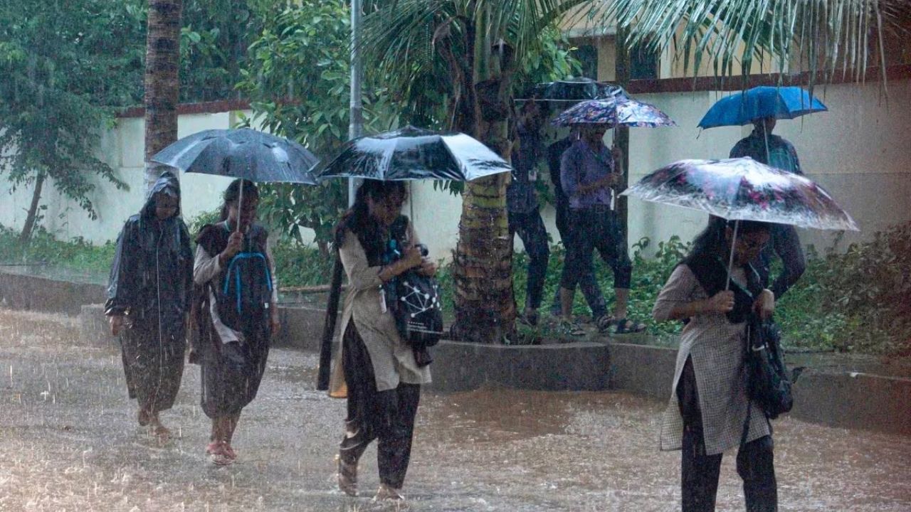 TN Weather: தமிழகத்தில் நாளை 6 மாவட்டங்களுக்கு கனமழை எச்சரிக்கை!