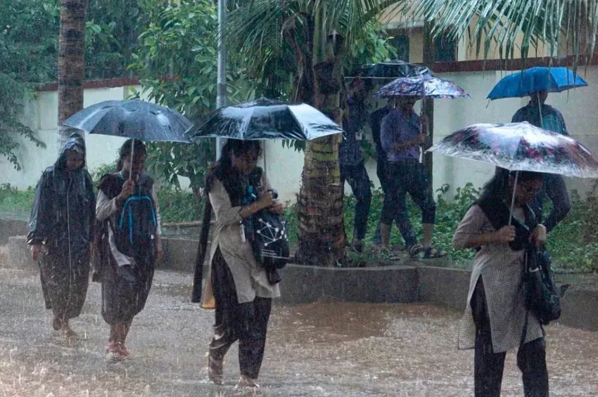 TN Weather: தமிழகத்தில் நாளை 6 மாவட்டங்களுக்கு கனமழை எச்சரிக்கை!