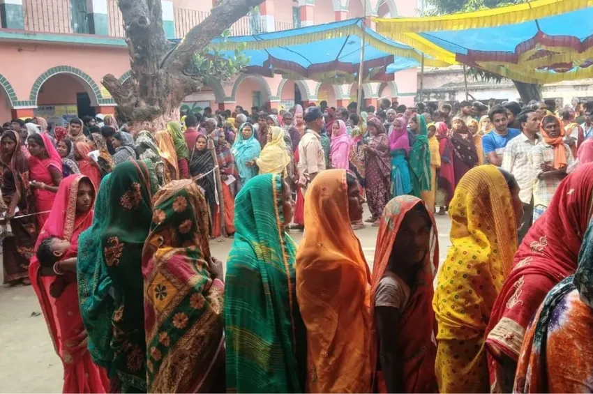 பீகாரில் இரண்டாம் கட்டத் தேர்தல்.. காலை 9 மணி நிலவரப்படி 14.55% வாக்குப்பதிவு!