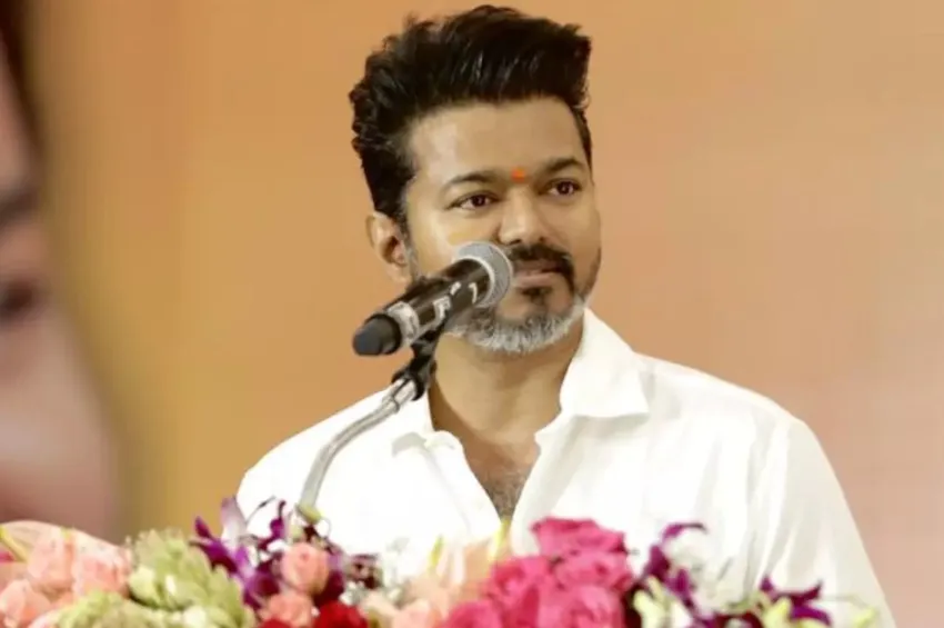 அறிவுத் திருவிழா திருவிழாவா? அவதூறு திருவிழாவா? திமுக மீது விஜய் கடும் தாக்கு!