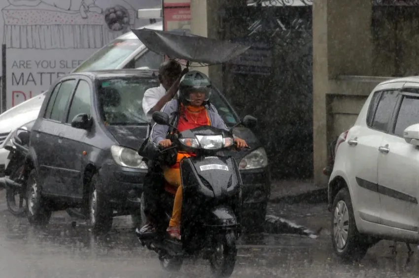TN Weather: தமிழகத்தில் இன்று 5 மாவட்டங்களுக்கு கனமழை எச்சரிக்கை!