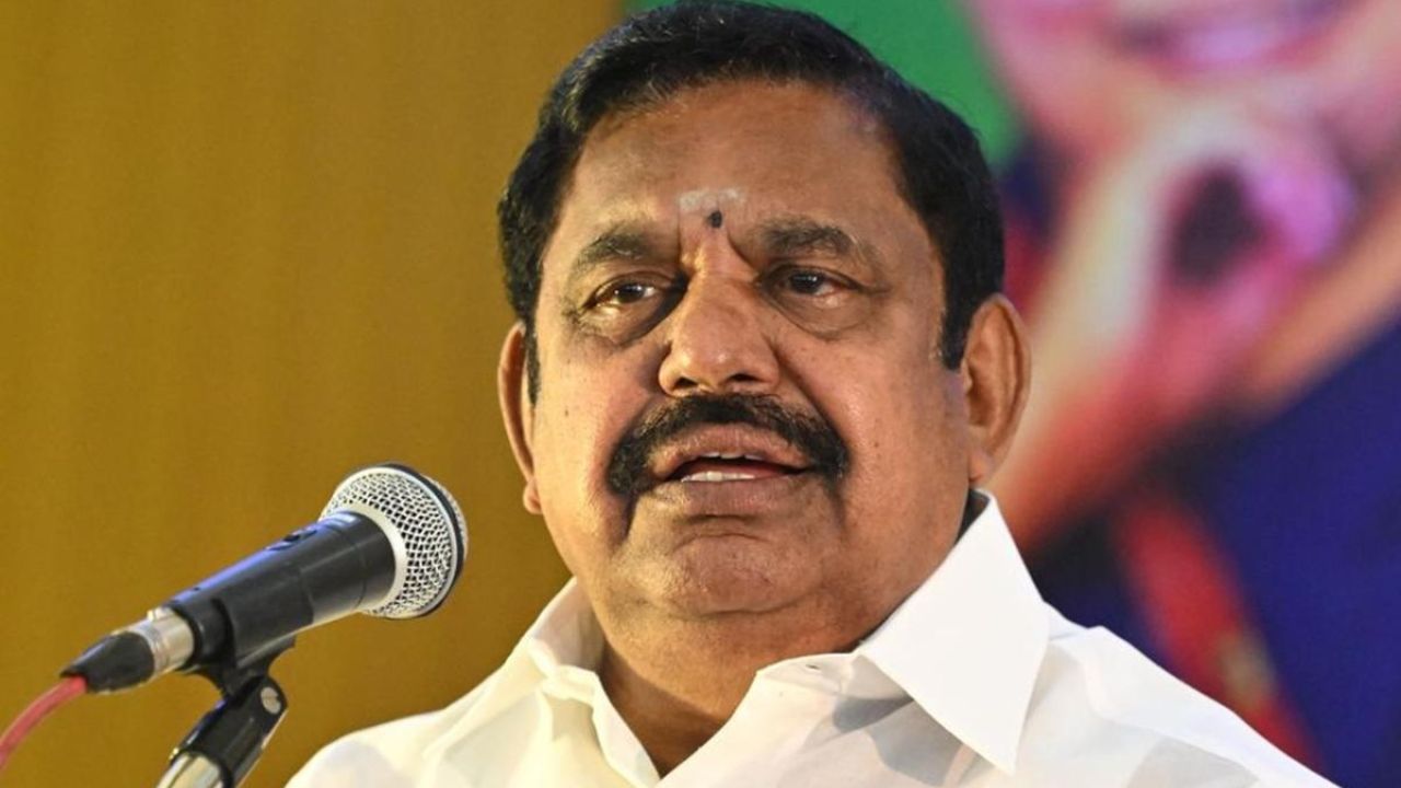 பள்ளி மாணவிக்கு கூட பாதுகாப்பு இல்லாத அவலம்- எடப்பாடி பழனிசாமி 