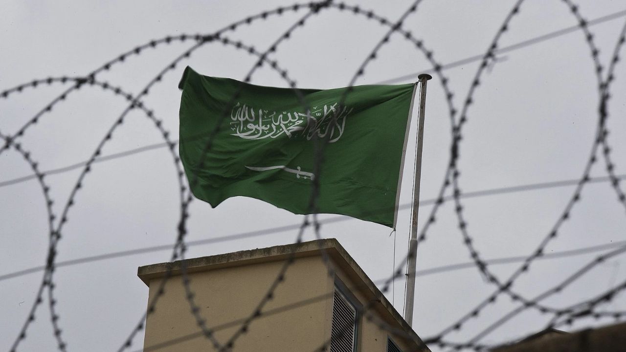 சவுதி அரேபியாவில் போதைப்பொருள் வழக்குகளில் சிக்கும் வெளிநாட்டினர்.. அதிகரிக்கும் மரண தண்டனைகள்!