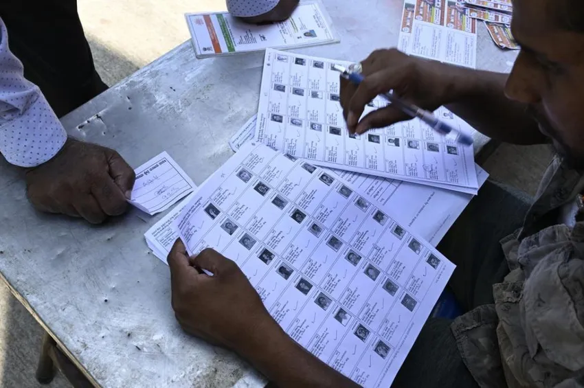 புதுச்சேரி வரைவு வாக்காளர் பட்டியல் வெளியீடு: 85,531 வாக்காளர்கள் நீக்கம்!