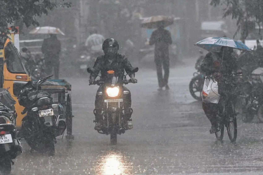 தமிழகத்தில் எத்தனை நாட்களுக்கு மழை நீடிக்கும்.. வானிலை ஆய்வு மையம் கொடுத்த அப்டேட்! 