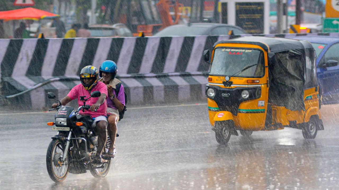 TN Weather: தமிழகத்தில் டிச.28 வரை மிதமான மழைக்கு வாய்ப்பு!
