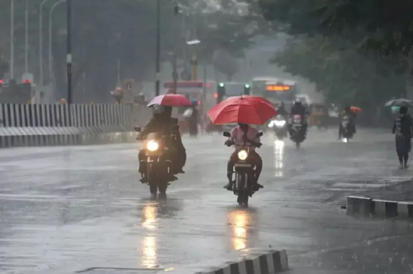 TN Weather: புத்தாண்டு தினத்தில் மிதமான மழைக்கு வாய்ப்பு!