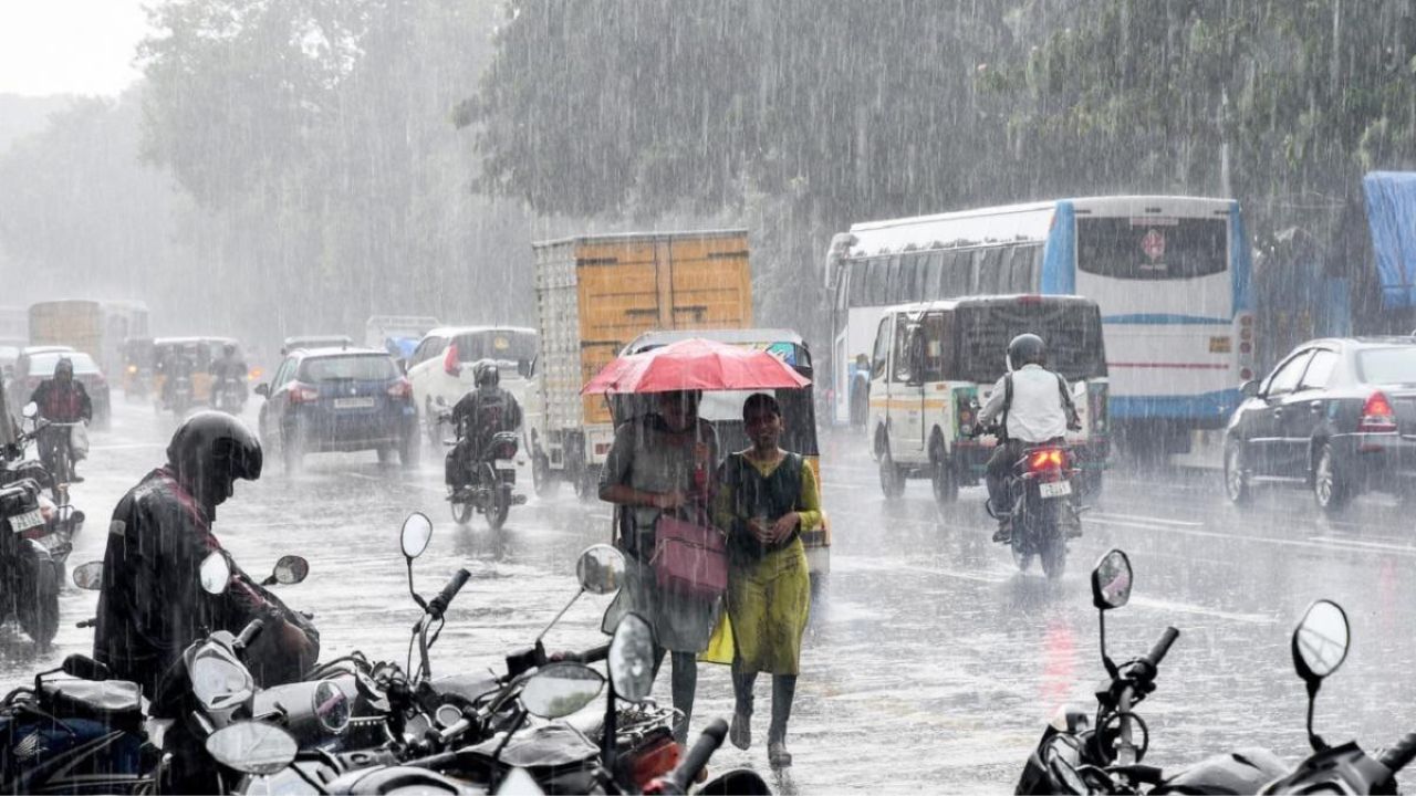 TN Weather: சென்னையில் கனமழை பெய்ய வாய்ப்பு? வானிலை ஆய்வு மையம் கொடுத்த அப்டேட்!