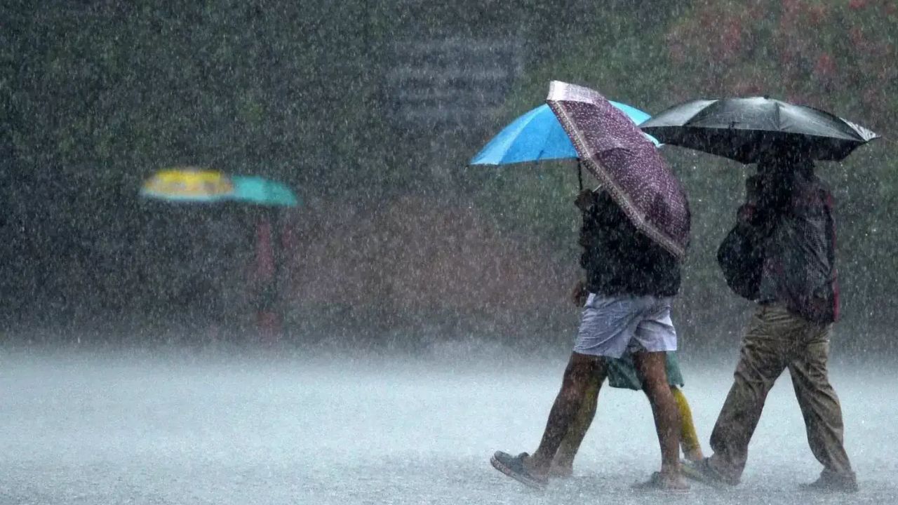 மீண்டும் புயல் உருவாக வாய்ப்பு.. தமிழகத்திற்கு ஆரஞ்சு அலர்ட்!