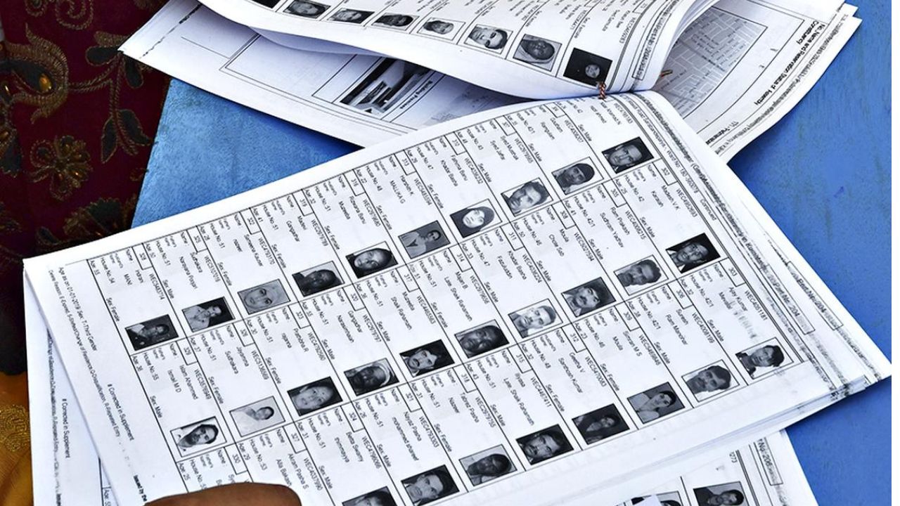 சென்னை மக்களே மிஸ் பண்ணிடாதீங்க.. வாக்காளர் பட்டியலில் பெயர் சிறப்பு முகாம்!